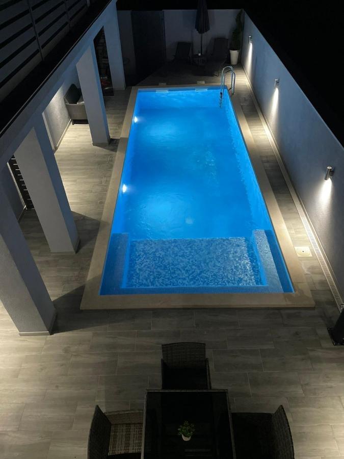 Villa Maleo Medulin Exteriör bild